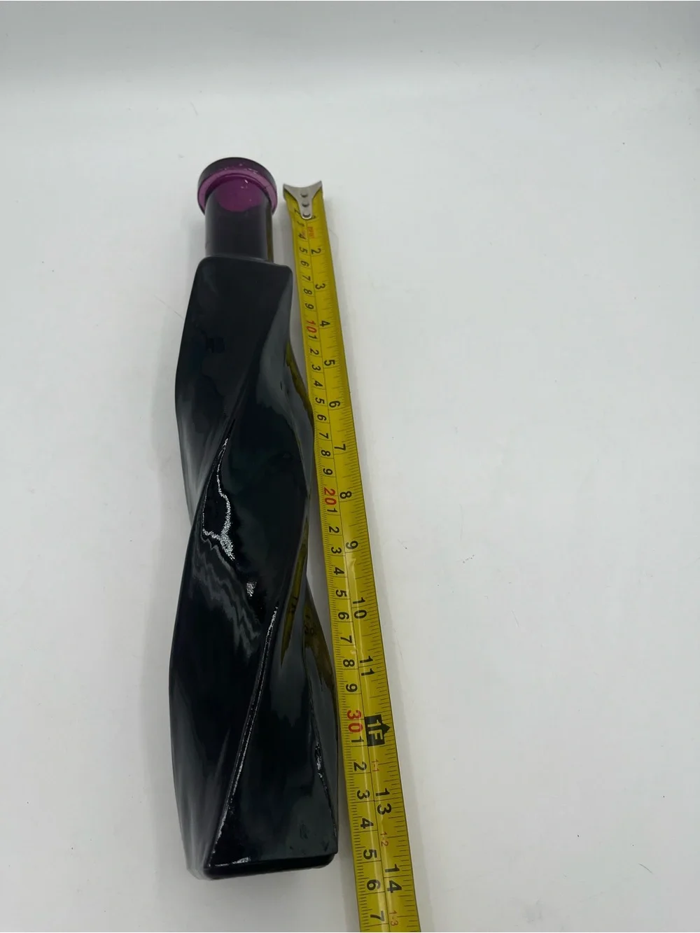 Sculptural Twisted Glass Vase in Amethyst